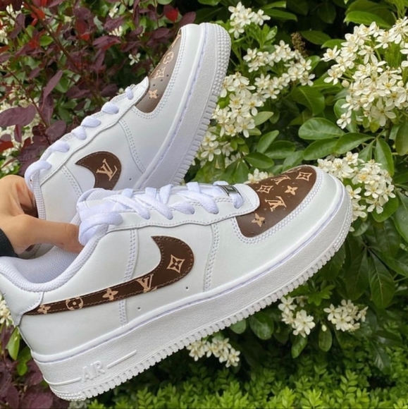 Nike Shoes - Authentic Nike AF1